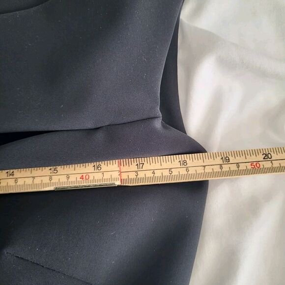 CHIARA BONI La Petite Robe MELANIA OFF THE SHOULDER CUT OUT DRESS Black … - Picture 12 of 16